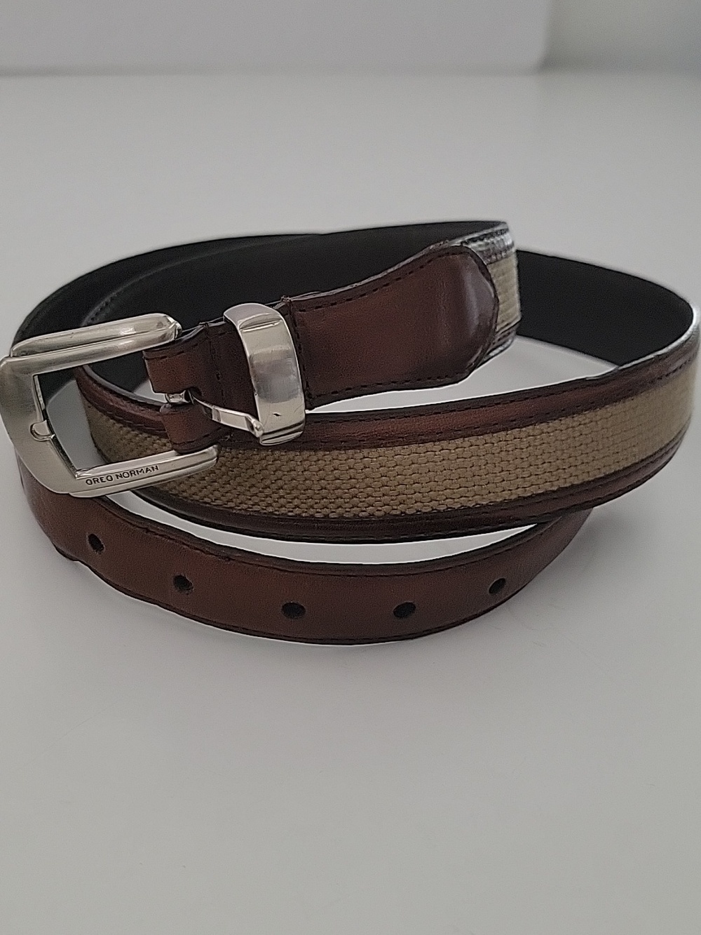 Greg Norman Brown/Tan Leather Woven Braided Belt.